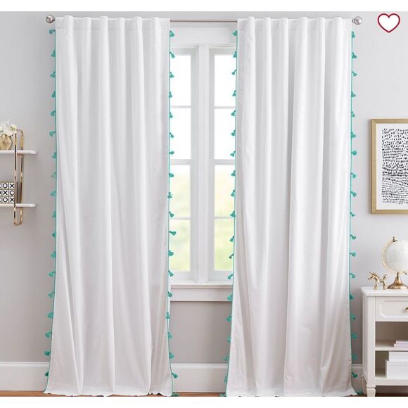 Pottery barn blackout preteen white curtains 84×44 inches 2x - Picture 1 of 6